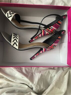 Chinese Laundry Heels